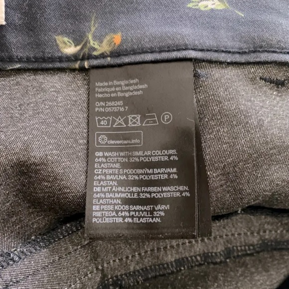 Floral Dress Pants/Slacks - Picture 4 of 5